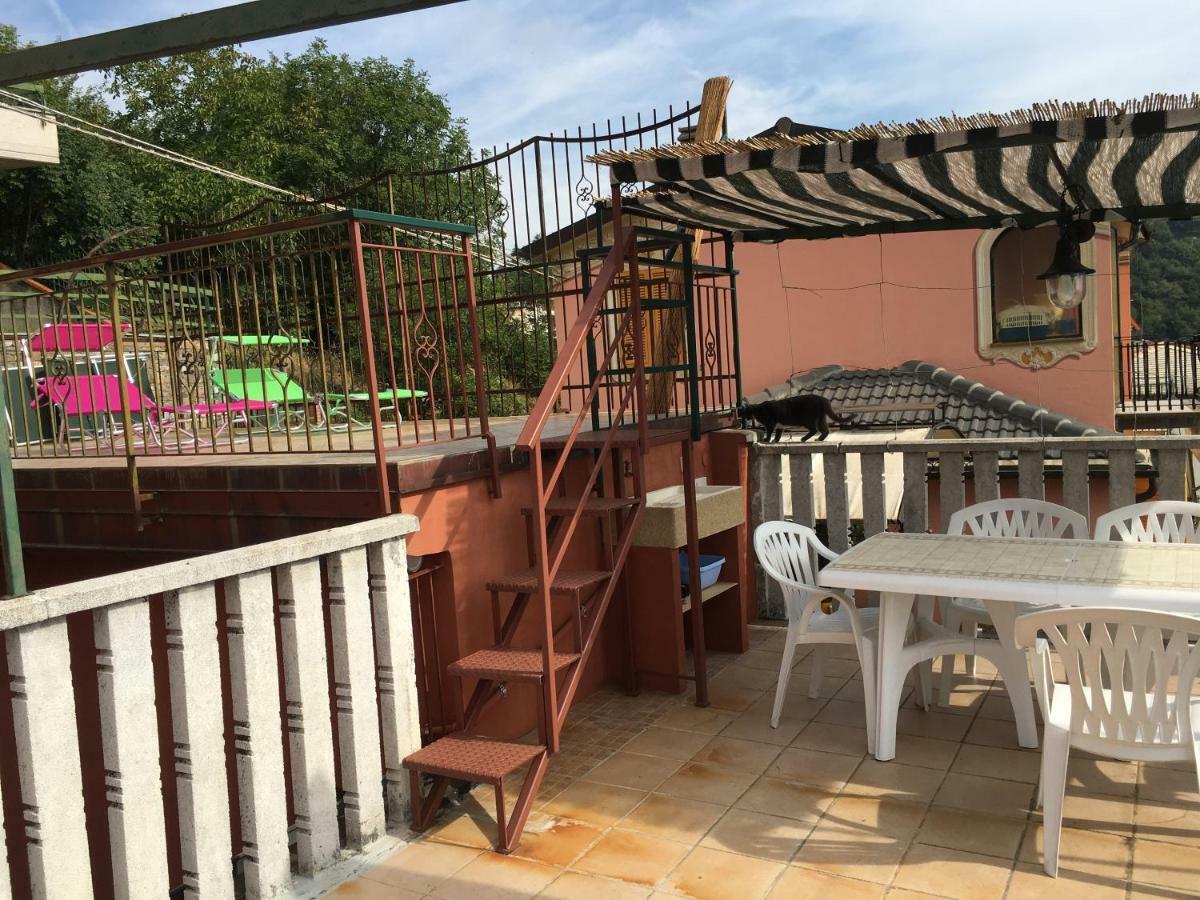 La Casa Di Zoe Apartment Uscio Ngoại thất bức ảnh