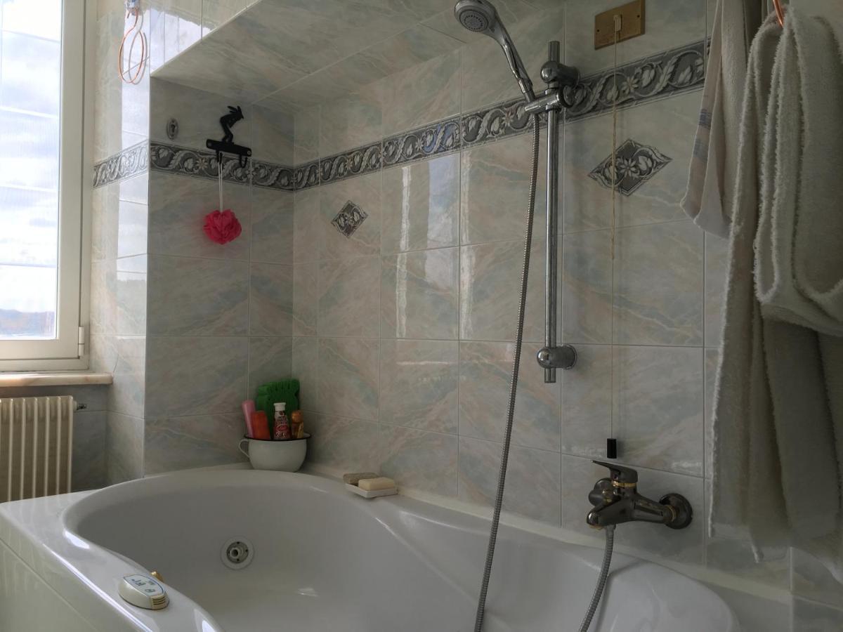 La Casa Di Zoe Apartment Uscio Ngoại thất bức ảnh
